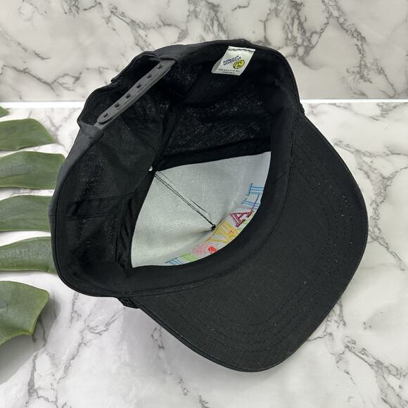 Hawaii Vintage 90s Snap Back Hat One Size Black Rainbow Embroidered Fish Sun - Picture 5 of 6